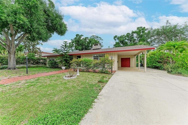 Photo - 1827 Alta Vista St