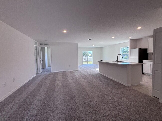 Photo - Brand New 4/2 Home!