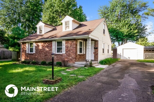 3220 Stratford Ave