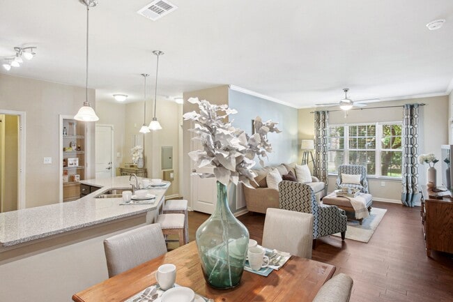 Photo - Grove at Shadow Green Apartments