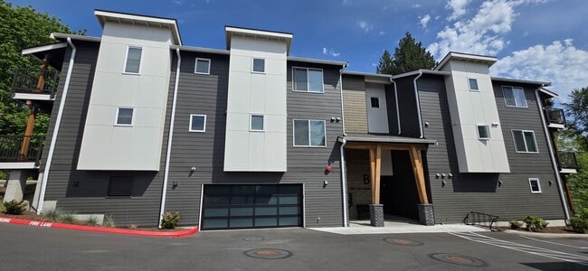 Building Photo - 1209 10th St Unit B203