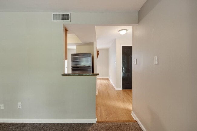 Photo - 1843 Fernspring Cove