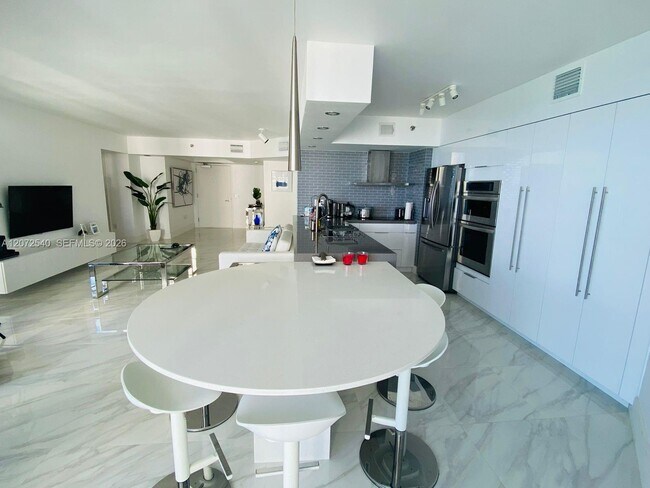 Photo - 16445 Collins Ave Unit 1645