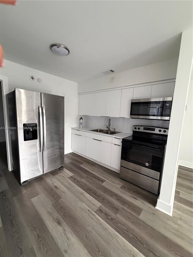Photo - 706 S F St Unidad N