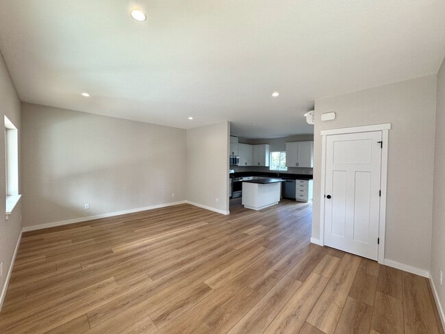 Photo - Newly Built 3 Bed, 2.5 Bath Cottage Homes ...