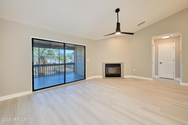 Photo - 225 Cranes Lake Dr