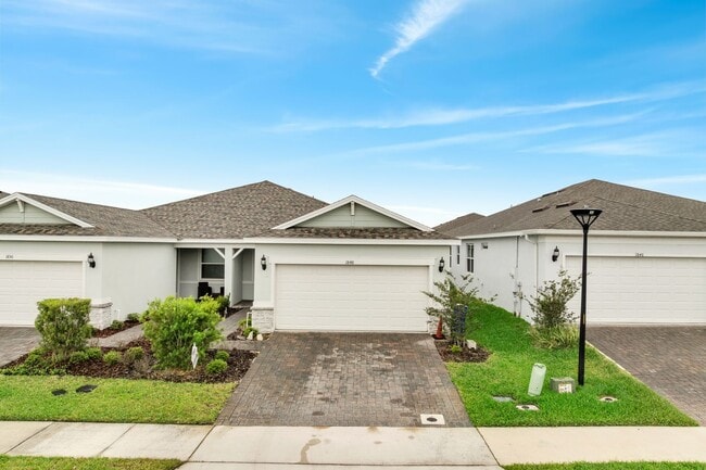 Building Photo - 1848 Spring Shower Circle