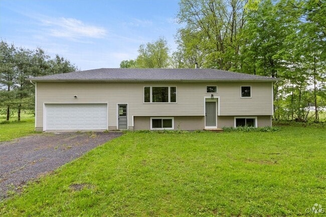 Building Photo - 7377 Merriman Rd Rental
