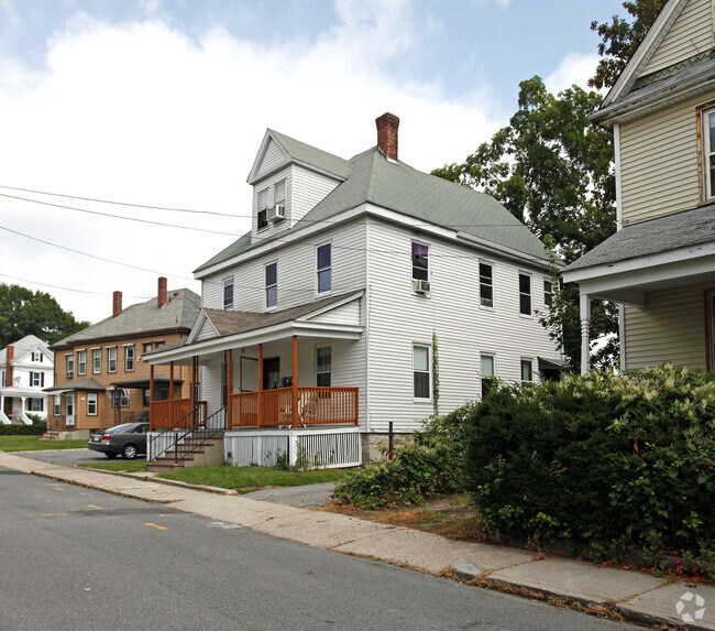 Apartments for Rent in Milford, MA