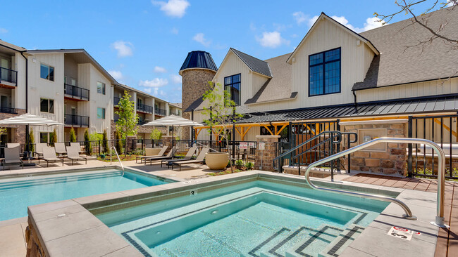 Swimming Pool - White Fence Farm Apartments