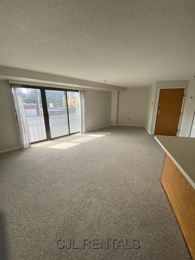 Photo - 23 Elm St Unit 109