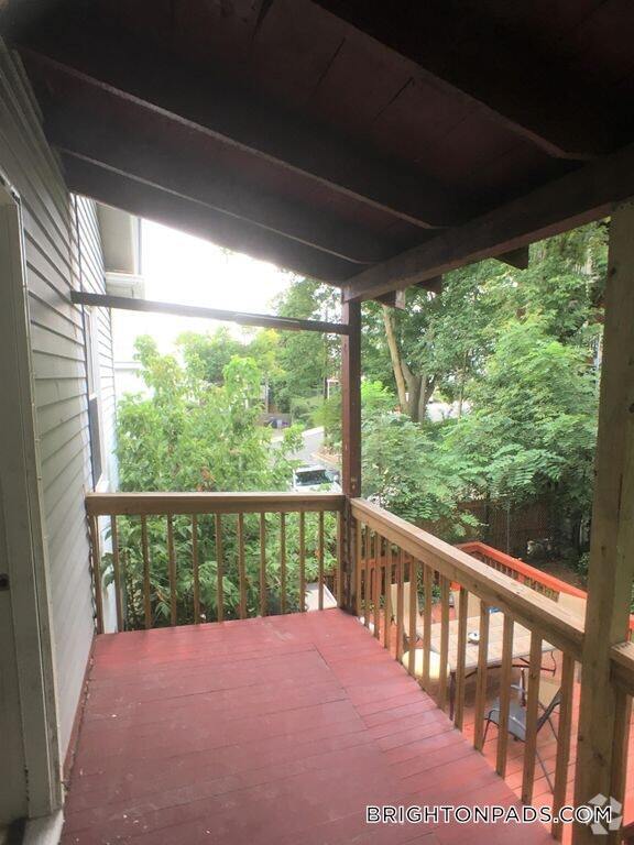 Building Photo - 102 Nonantum St Rental