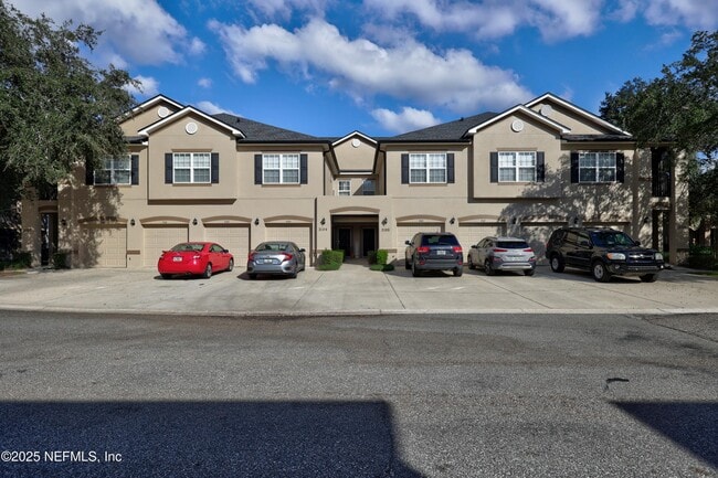 Photo - 12301 Kernan Forest Blvd Unidad 2106