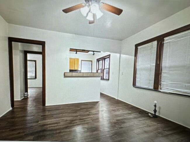 Photo - 314 N Longwood St