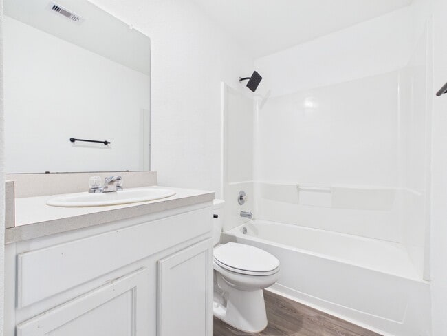 Photo - 1300 Winding Willow Dr