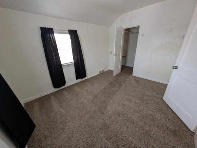 Photo - 525 1/2 Jackson St