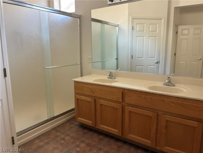Photo - 2578 Woodson Ave
