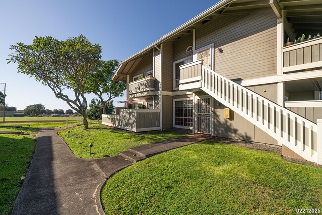 $2800 / 2 BED / 1 BATH IN WAIPIO - $2800 / 2 BED /  1 BATH IN WAIPIO Casa