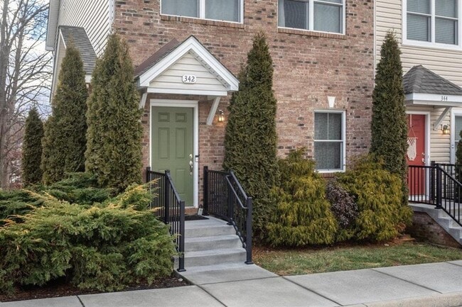 Photo - Spacious Townhouse with BONUS THEATER ROOM