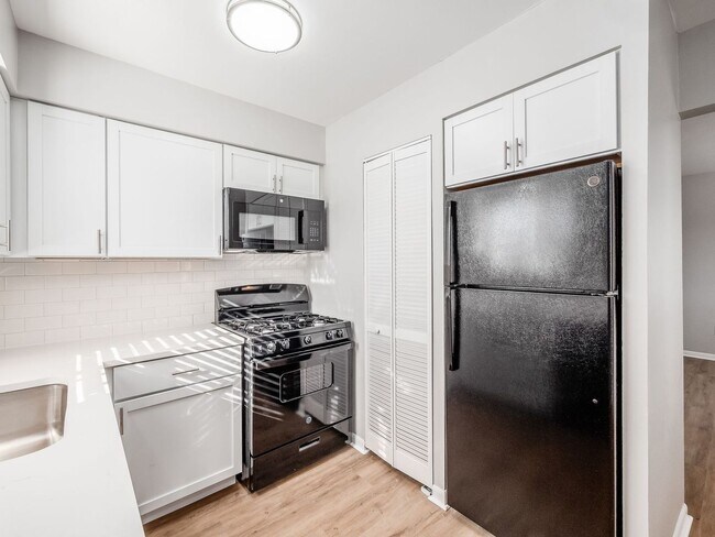 Photo - 620 Riverview Dr