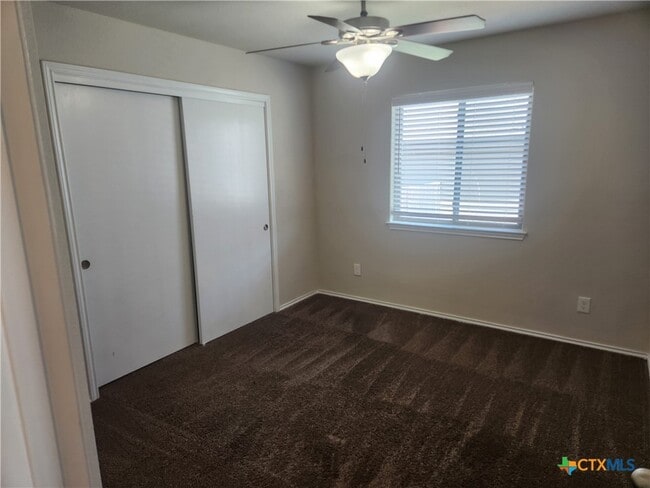 Photo - 2320 Petersburg Ln