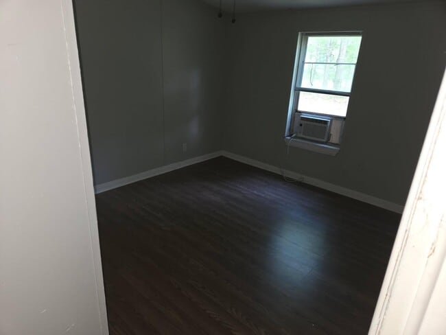 Photo - 15505 Parret Ln