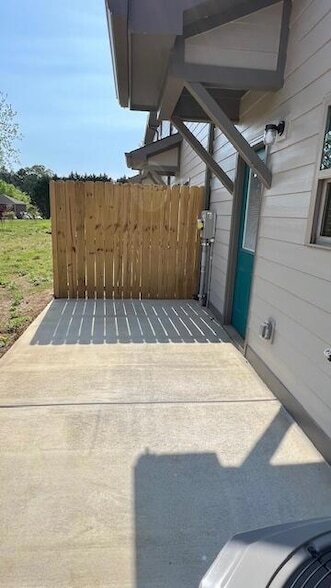 Photo - 2508 Villa Dr