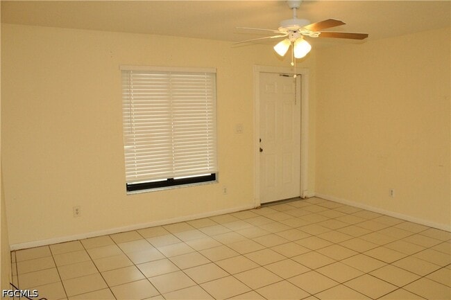 Photo - 1811 SE 15th Pl
