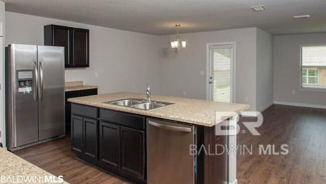 Photo - 34523 Paisley Ave