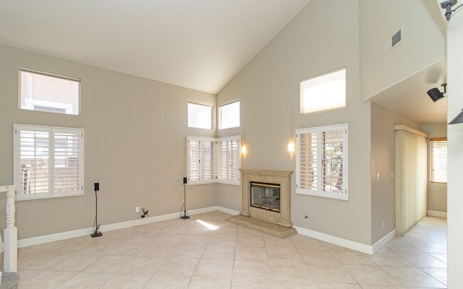 Photo - Amazing Beautiful Rancho Del Oro Home!!