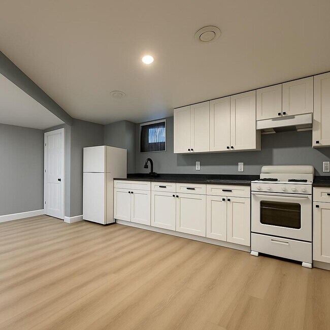 Photo - 73 Pearce Ave