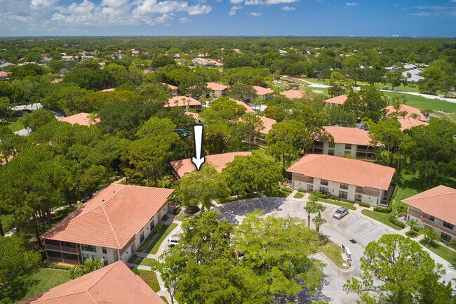 Photo - 563 Brackenwood Pl