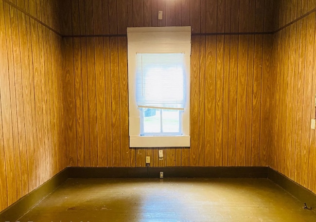 Photo - 411 Gordon St