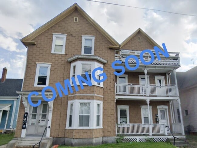 Building Photo - 31 Pennacook St Unit 2
