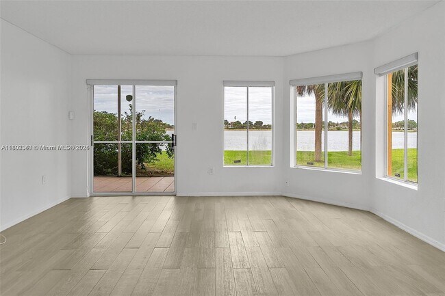 Photo - 2351 NW 33rd St Unidad 506 Rental