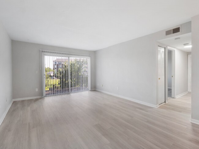 Photo - 325 Orchard Trace Ln Unidad 326-7