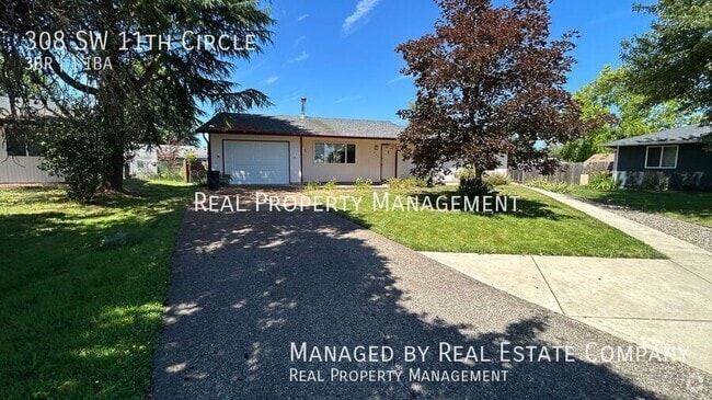 Building Photo - 308 SW 11th Cir Rental