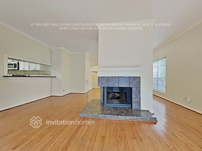 Photo - 110 S Village Knoll Cir