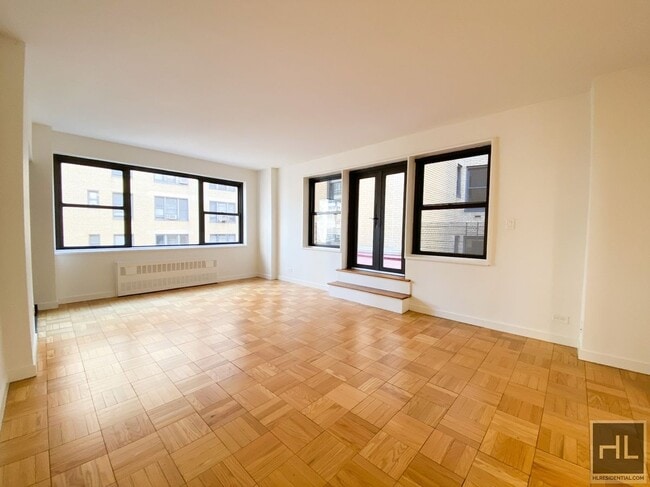 Building Photo - EAST 55 STREET Unit 6B