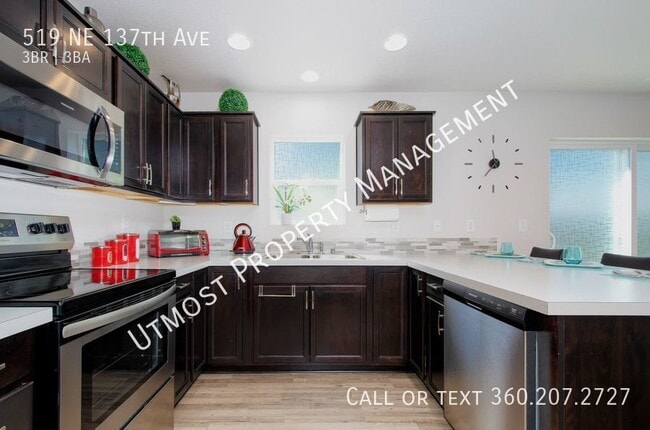 Photo - 519 NE 137th Ave