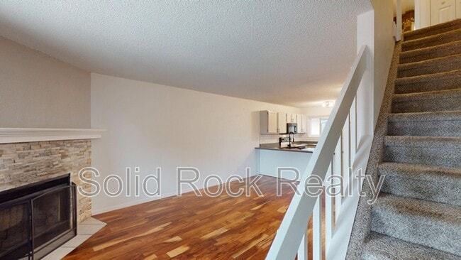 Photo - 1297 Vondelpark Dr