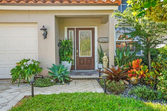 3848 Miramontes Cir