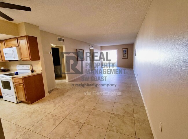 Photo - 12471 McGregor Blvd Unit 10 1