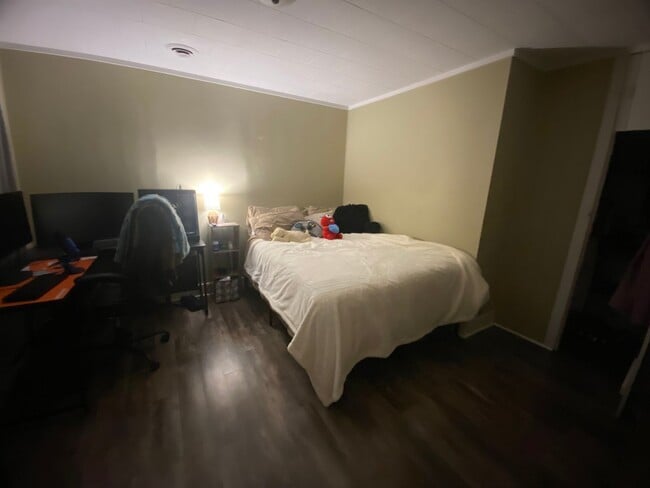 Photo - 2BR 1BA with carport