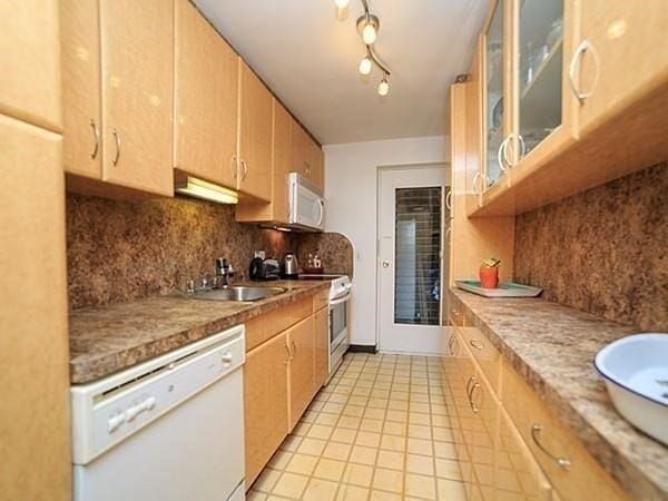 Photo - 14 Commonwealth Ct Condo Unit 9