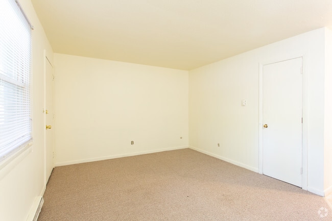 1BR, 1BA