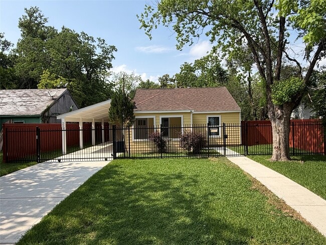 Photo - 4843 Culmore Dr