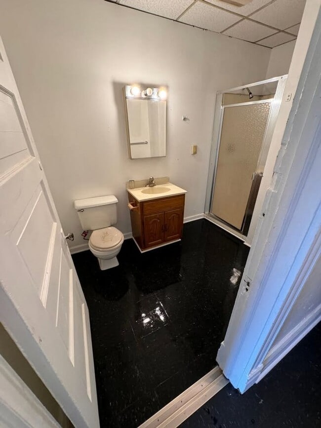 Photo - Bessemer Ave Apartments For Rent Unit Apt #8