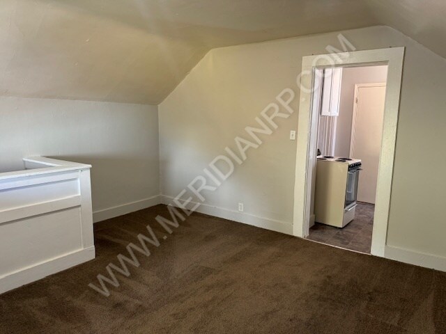 1229 Wall St