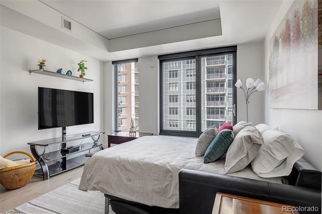 Photo - 1750 Wewatta St Unit 803